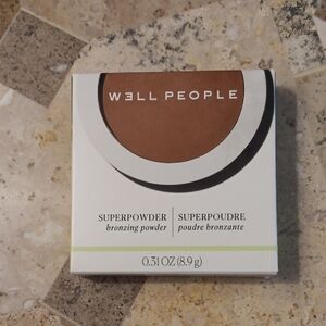 WELL PEOPLE Superpowder Bronzing Powder - Brown